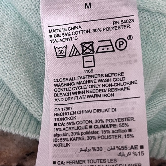 Old Navy Mint Green Cardigan Sweater Women’s Size M Coquette Cottegecore - Picture 10 of 10